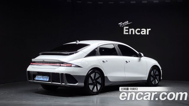 Hyundai Ioniq6 2023 — photo 2