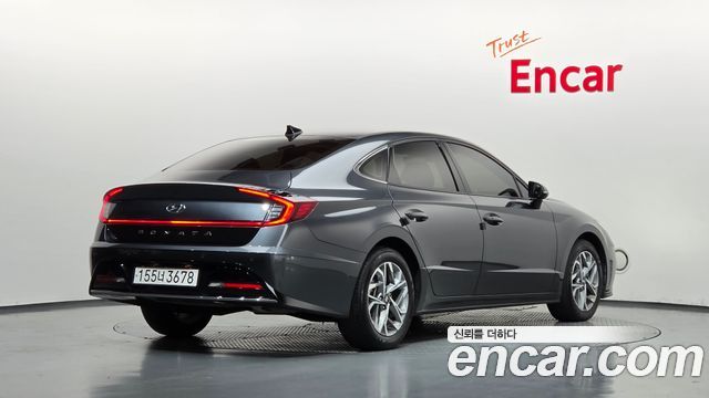 Hyundai Sonata 2023 — photo 2