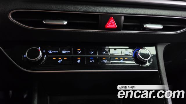 Hyundai Sonata 2023 — photo 19