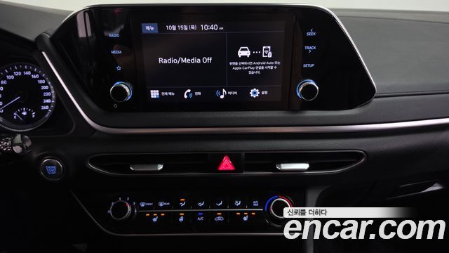 Hyundai Sonata 2023 — photo 31