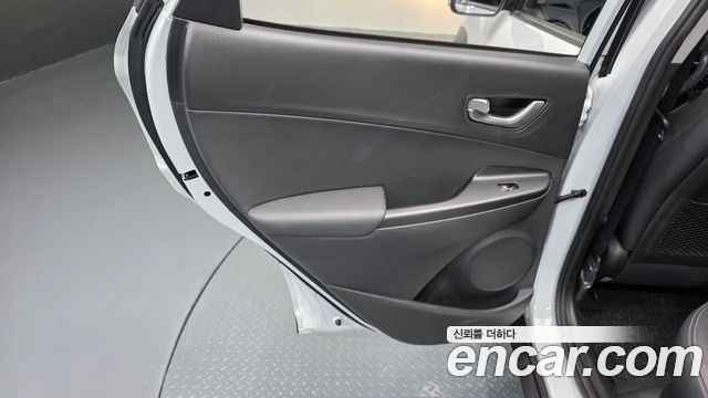 Hyundai Kona 2020 — photo 15