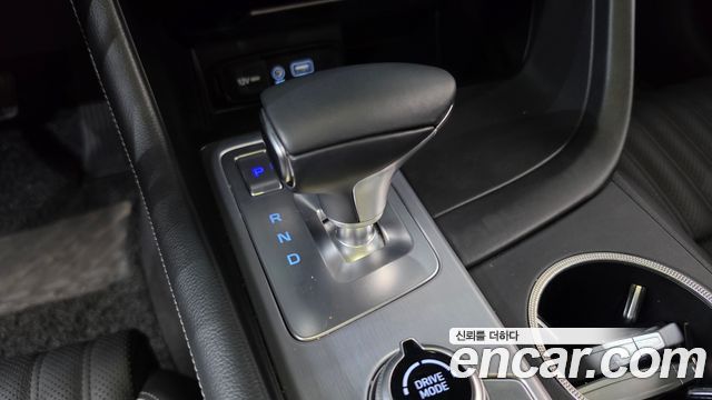 Genesis G70 2019 — photo 12