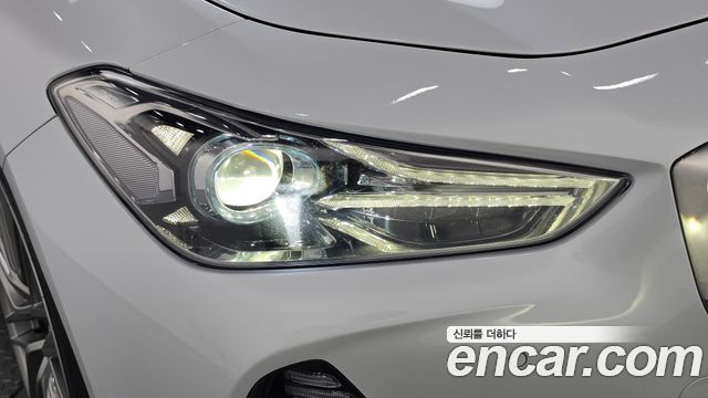 Genesis G70 2019 — photo 8