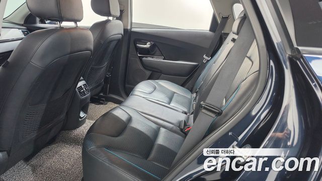 Kia Niro 2019 — photo 24