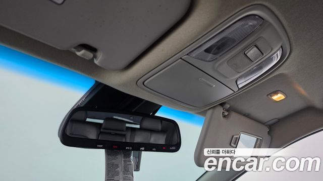 Kia Niro 2019 — photo 25