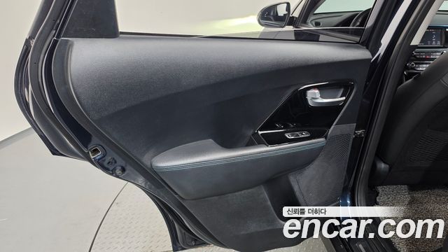 Kia Niro 2019 — photo 15