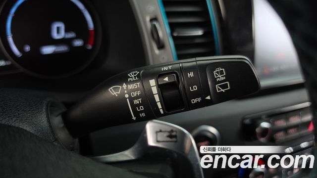 Kia Niro 2019 — photo 27