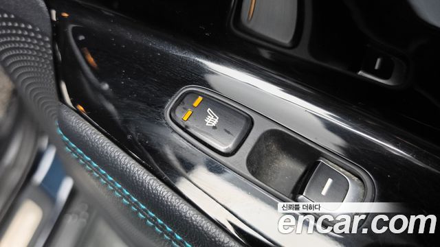 Kia Niro 2019 — photo 29