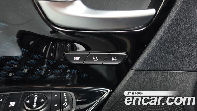 Kia Niro 2019 — photo 32