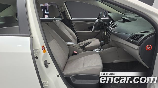 Renault Korea SM3 2012 — photo 11