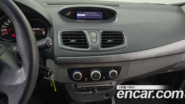 Renault Korea SM3 2012 — photo 14