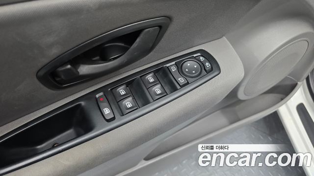 Renault Korea SM3 2012 — photo 15