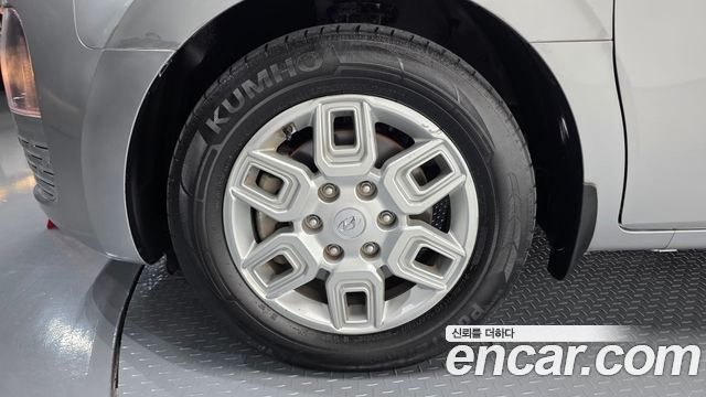 Hyundai Staria 2022 — photo 5