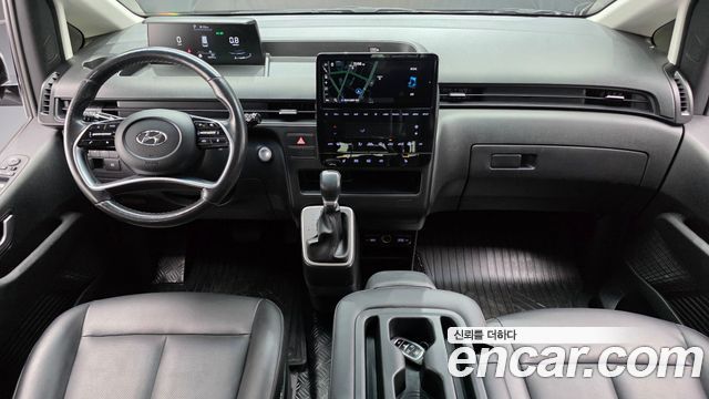 Hyundai Staria 2022 — photo 7