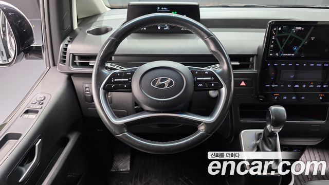 Hyundai Staria 2022 — photo 13