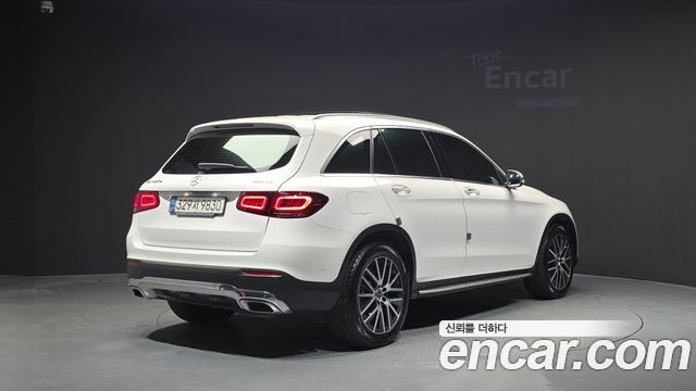 Mercedes-Benz GLC-Class 2021 — photo 2
