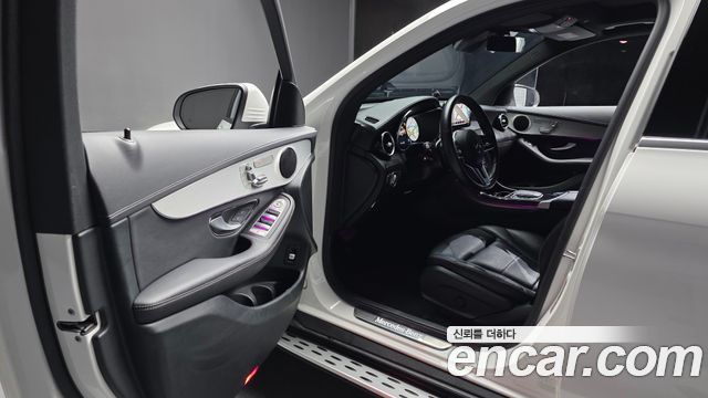Mercedes-Benz GLC-Class 2021 — photo 13
