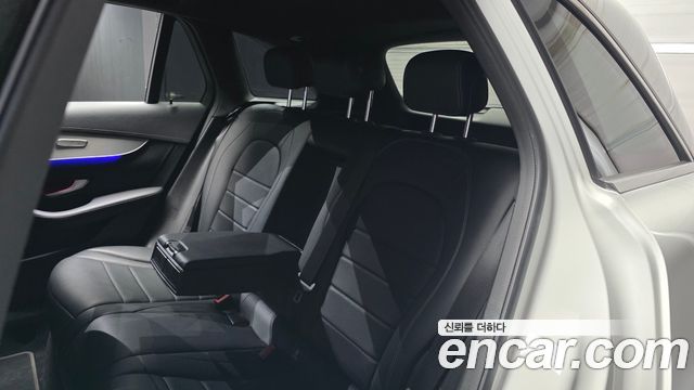 Mercedes-Benz GLC-Class 2021 — photo 18