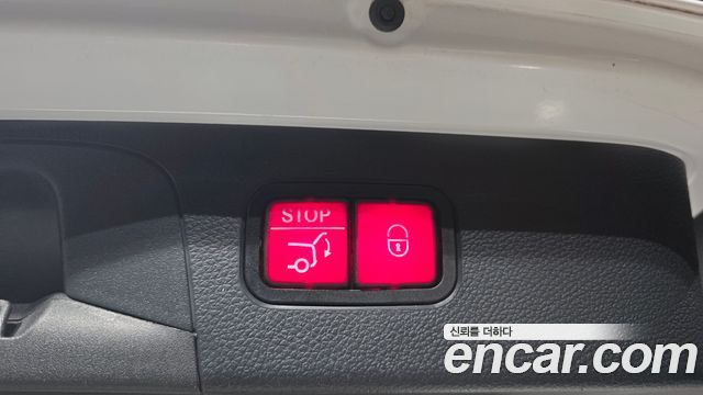 Mercedes-Benz GLC-Class 2021 — photo 22