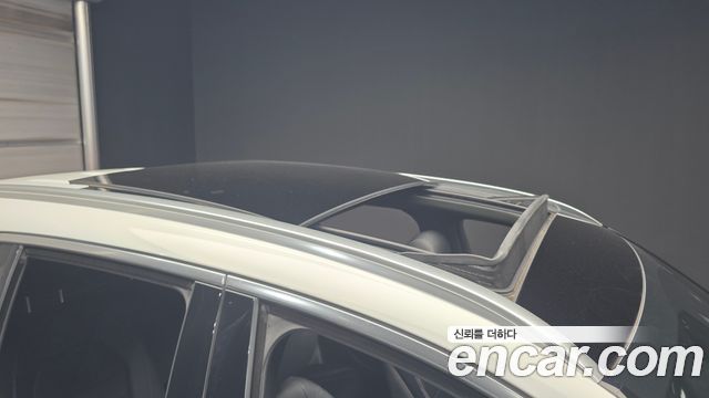 Mercedes-Benz GLC-Class 2021 — photo 27