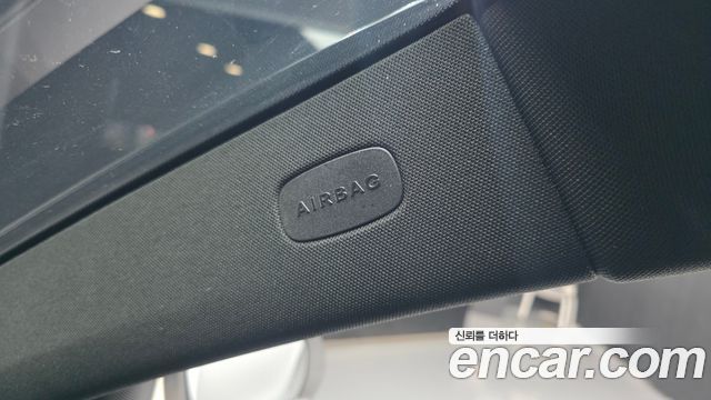 Mercedes-Benz GLC-Class 2021 — photo 28
