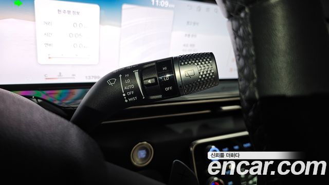 Genesis GV80 2025 — photo 28