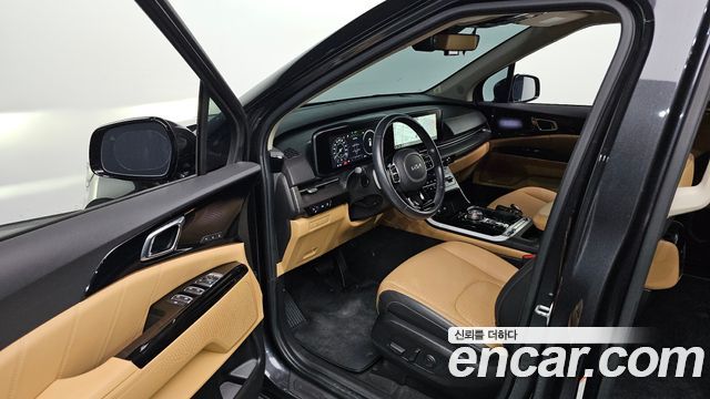 Kia Canival 2023 — photo 10