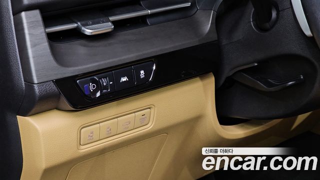 Kia Canival 2023 — photo 13