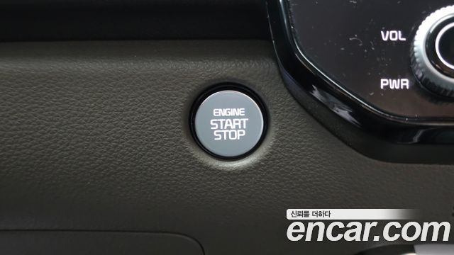 Kia Canival 2024 — photo 26