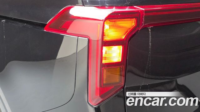 Kia Canival 2024 — photo 9