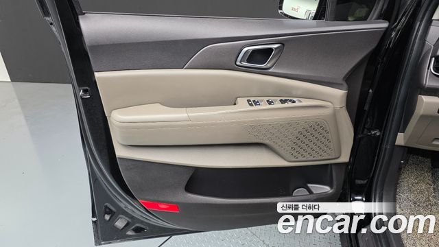 Kia Canival 2024 — photo 14