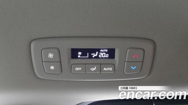Kia Canival 2024 — photo 34