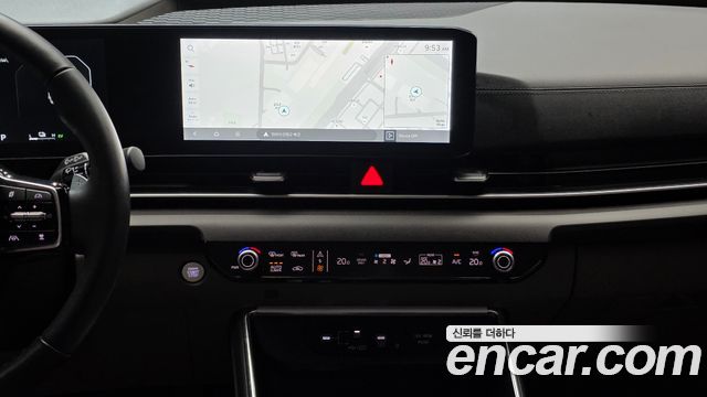 Kia Canival 2024 — photo 35