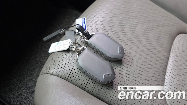 Kia Canival 2024 — photo 39