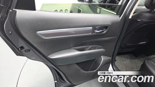 Renault Korea QM6 2017 — photo 15