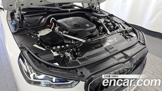 BMW 5-Series 2025 — photo 6