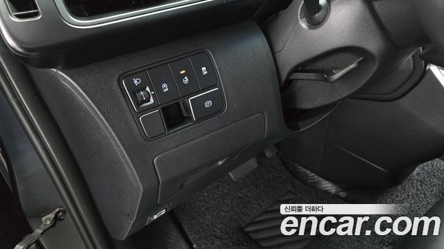 Hyundai Staria 2022 — photo 19