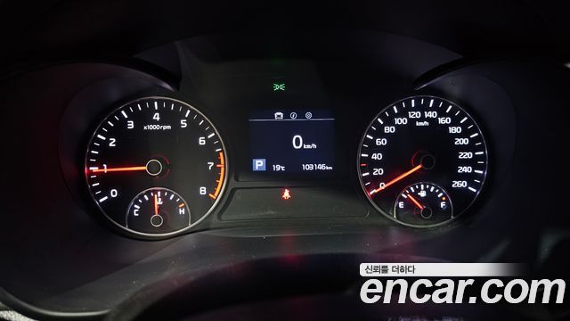 Kia K5 2019 — photo 11
