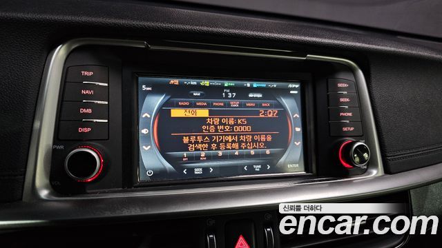 Kia K5 2019 — photo 21