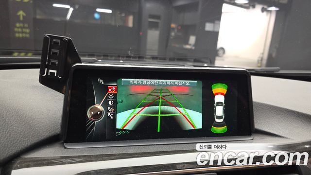 BMW 3-Series 2016 — photo 16