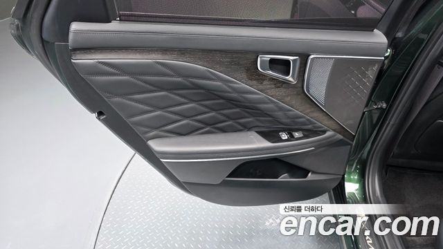 Kia K8 2023 — photo 15