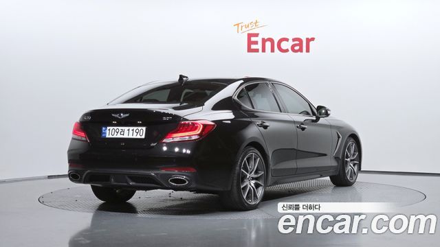Genesis G70 2018 — photo 2