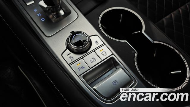 Genesis G70 2018 — photo 28