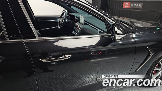 Genesis G70 2018 — photo 36