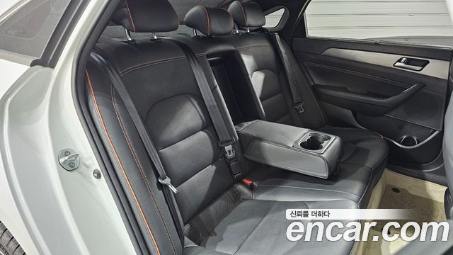 Hyundai Sonata 2015 — photo 11