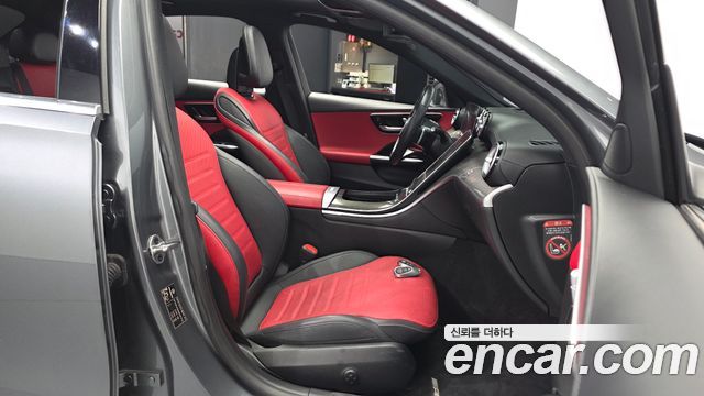 Mercedes-Benz C-Class 2022 — photo 17