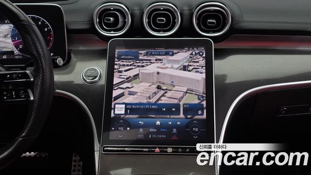 Mercedes-Benz C-Class 2022 — photo 21