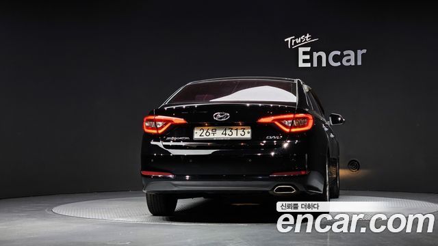 Hyundai Sonata 2015 — photo 4