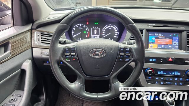 Hyundai Sonata 2015 — photo 19