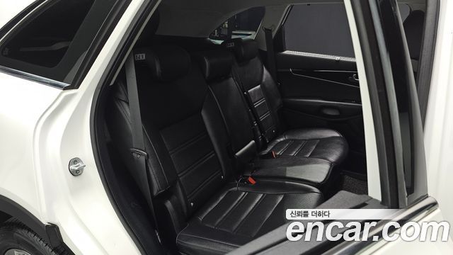 Kia Sorento 2018 — photo 12